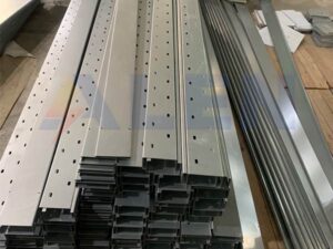 bảng giá máng cáp tôn zam
